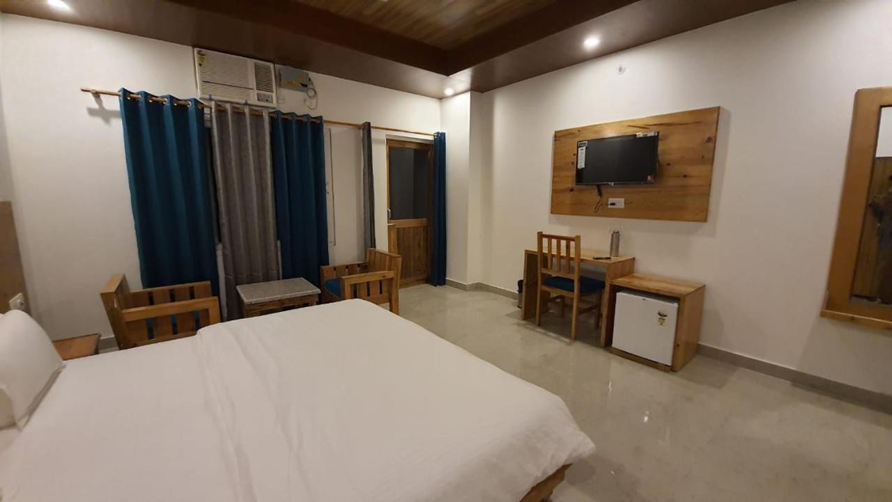 Hill Hoppers Hotel Rishikesh Ngoại thất bức ảnh