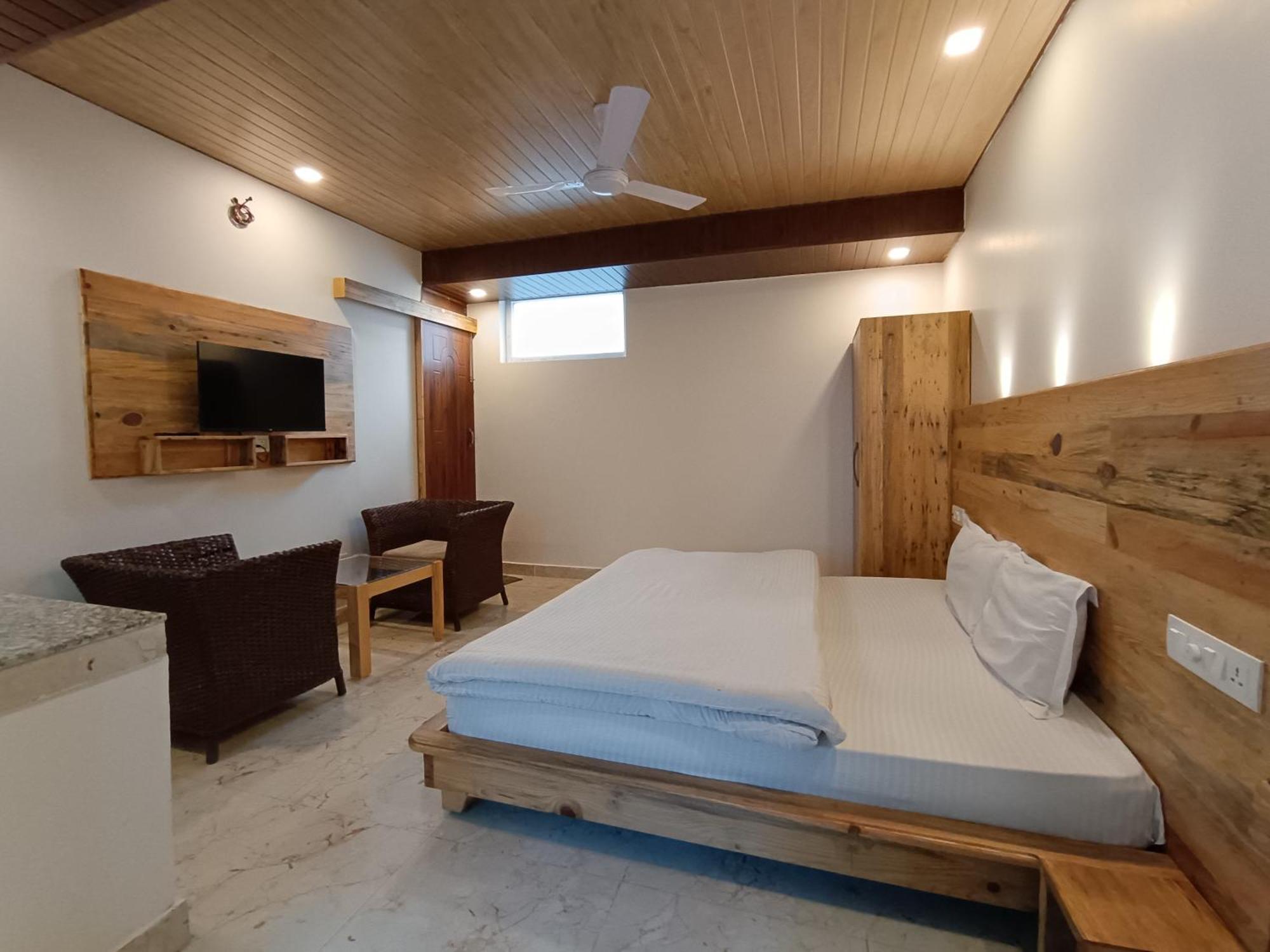 Hill Hoppers Hotel Rishikesh Ngoại thất bức ảnh